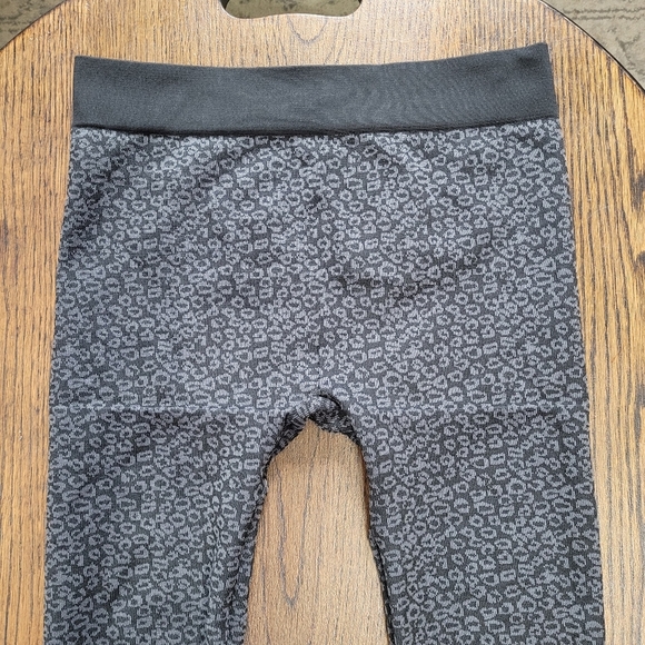 George Animal Print Cheetah Leopard Print Footless Leggings Size Women's S/M - Picture 2 of 8